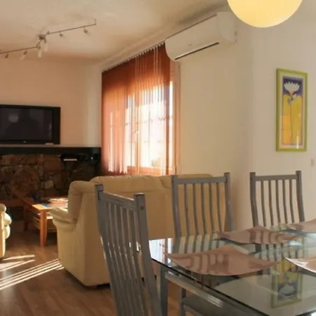Goldhome - Montseny 11 - Private Heated Pool Ampuriabrava