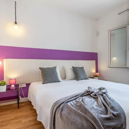 Villa Goldhome - Montseny 11 - Private Heated Pool *