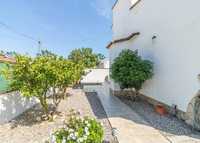 Goldhome - Montseny 11 - Private Heated Pool *
