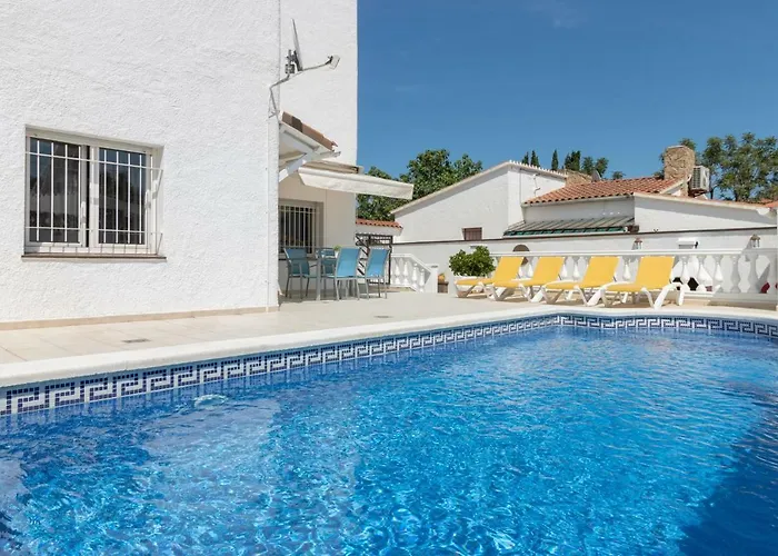 빌라 Goldhome - Montseny 11 - Private Heated Pool 엠푸리아브라바